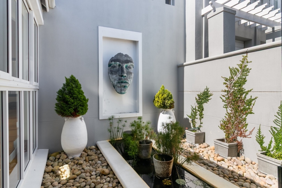 5 Bedroom Property for Sale in Pezula Golf Estate Western Cape